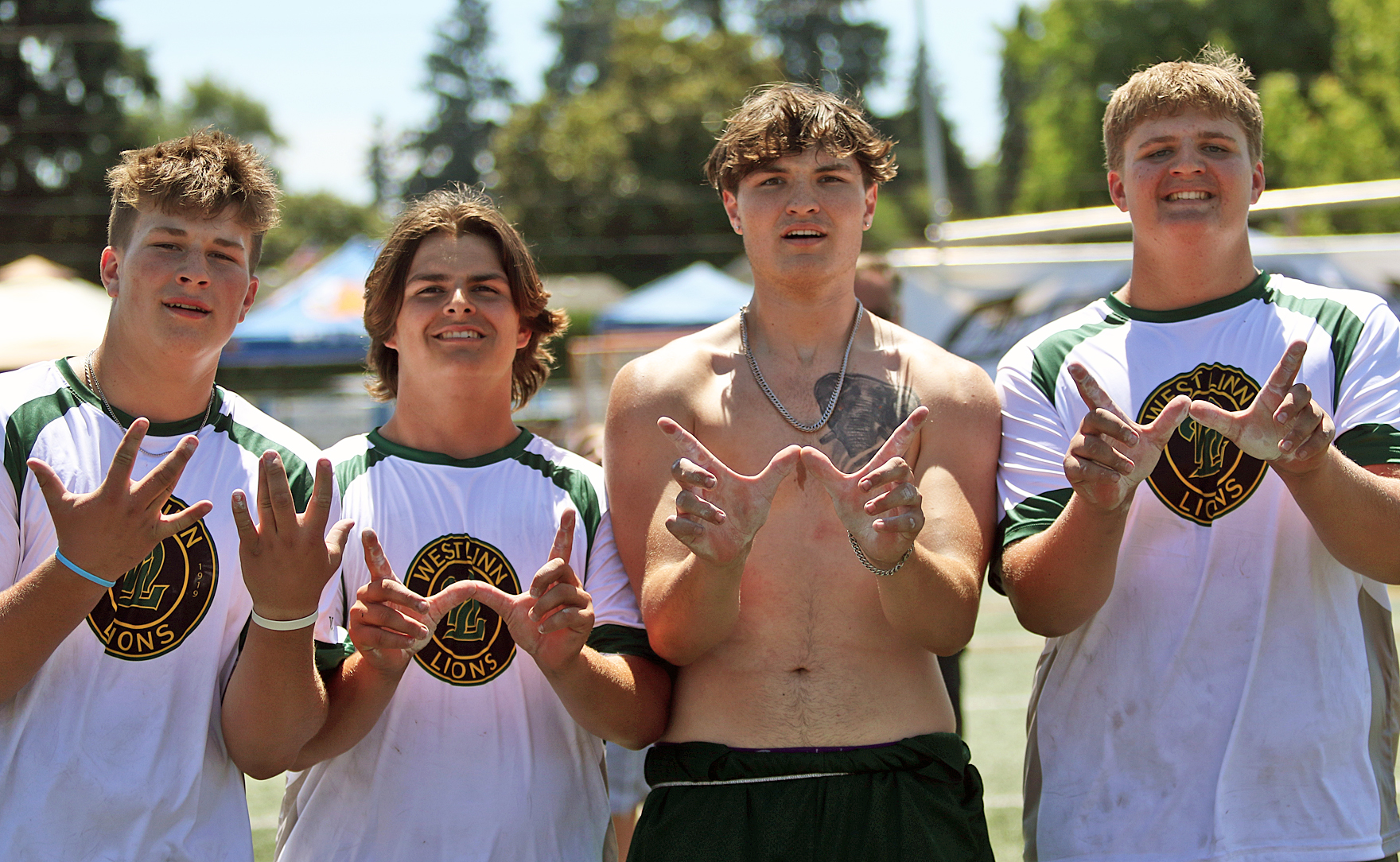 West Linn lineman challenge Dan Brood